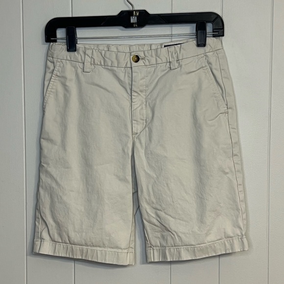 Vineyard Vines shorts size 14 - Picture 1 of 7